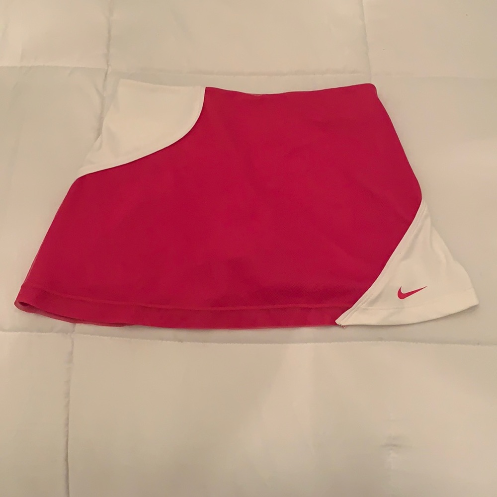 Nike Dri-Fit pink/white tennis skirt. Pink Mesh. Size small.